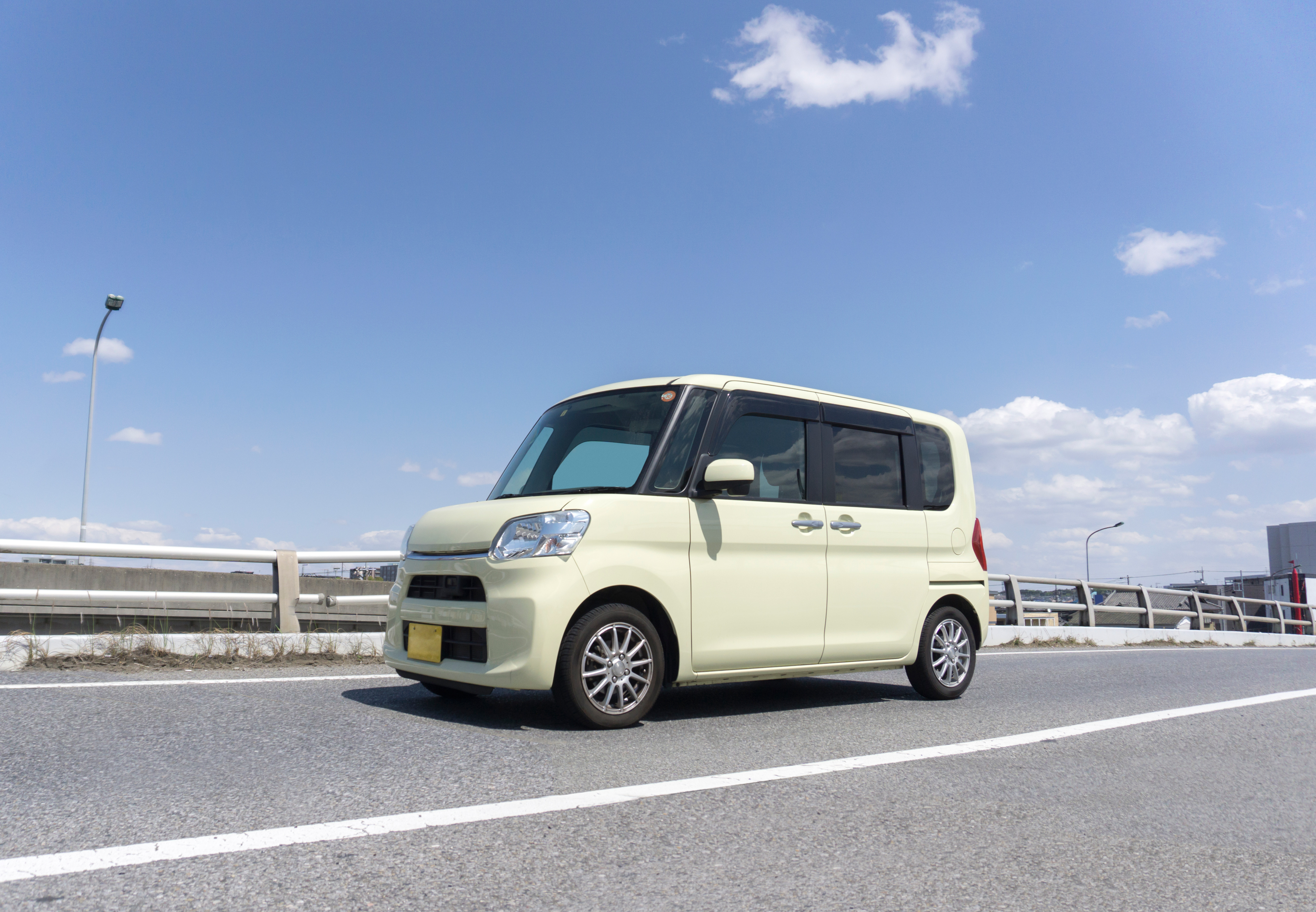 安心できる丁寧な査定で初めての方もサポート | 福岡県大牟田市の車買取なら株式会社メイフェア